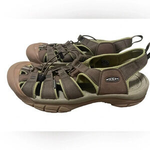 Keen Newport H2 Sport  Mens Green Casual Sandals, Size 14